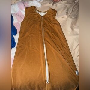 Copper Pearl sleepsack in khaki